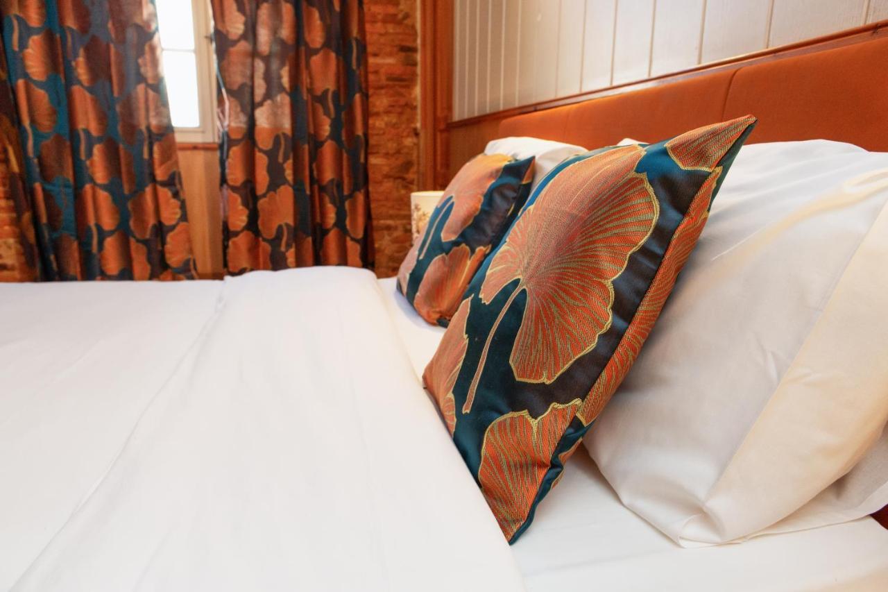 Bed and Breakfast Cafe De France Eauze Esterno foto